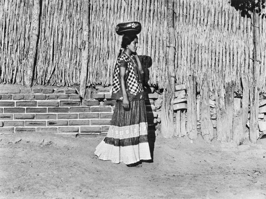Tina Modotti, Donna di Tehuantepec, Messico, 1929
