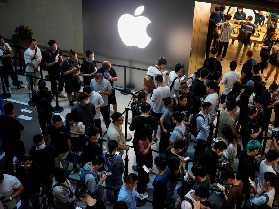 Shanghai. REUTERS/Aly Song