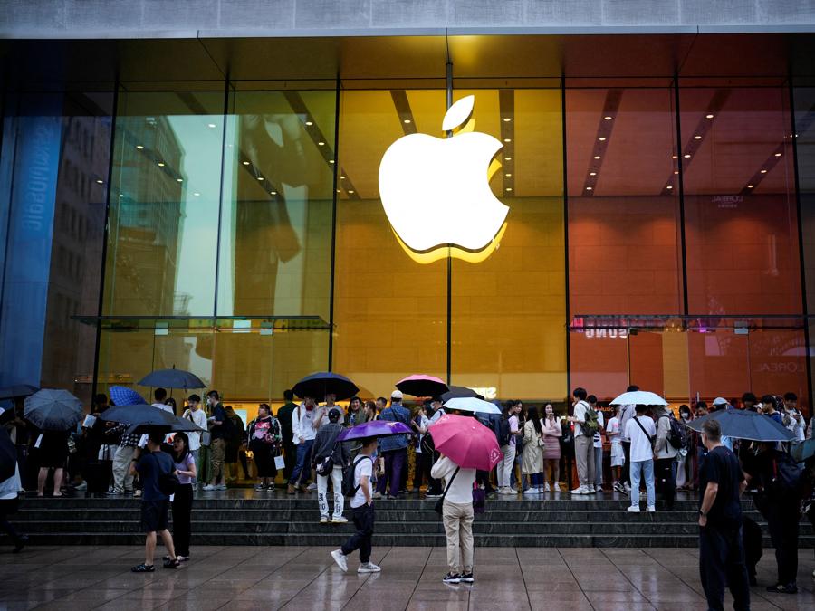 Shanghai. REUTERS/Aly Song