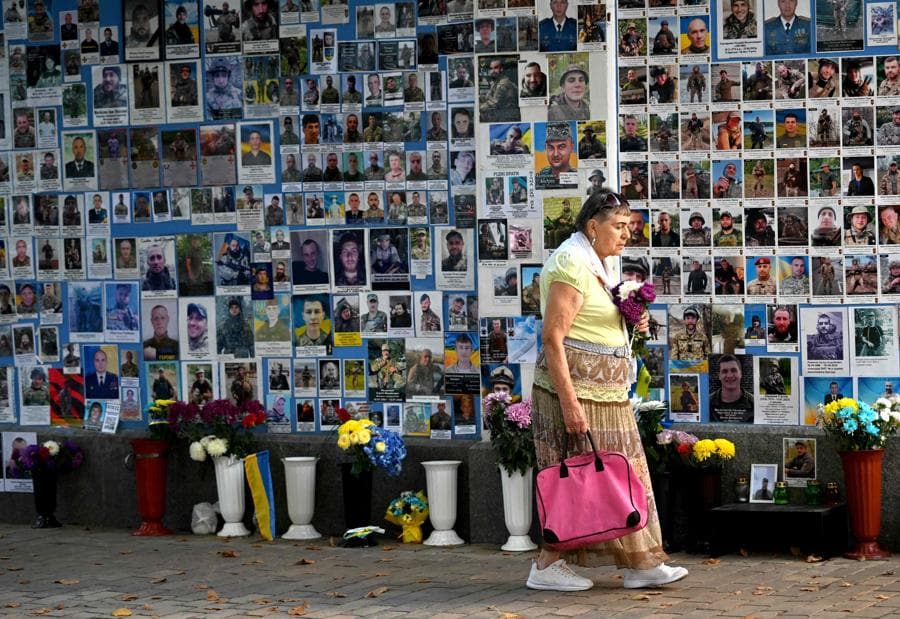  (Photo by Sergei SUPINSKY / AFP)