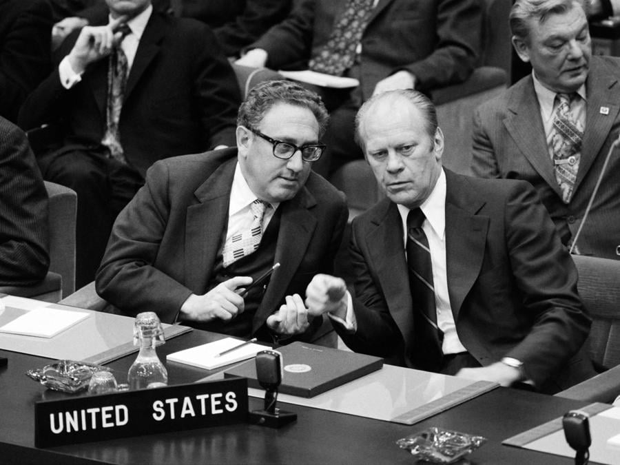  Henry Kissinger Gerald Ford  (Photo by AFP)