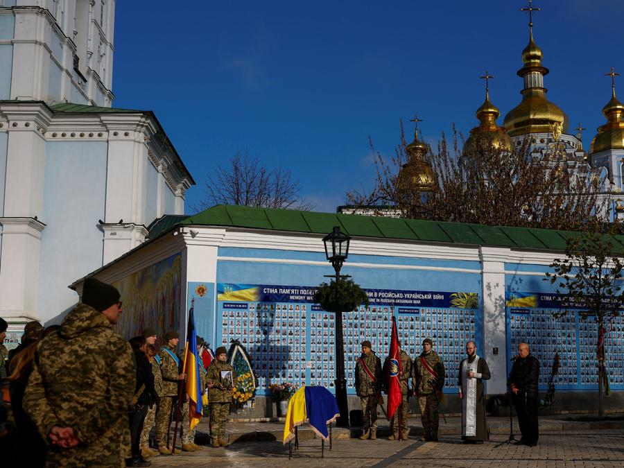 (REUTERS/Valentyn Ogirenko)