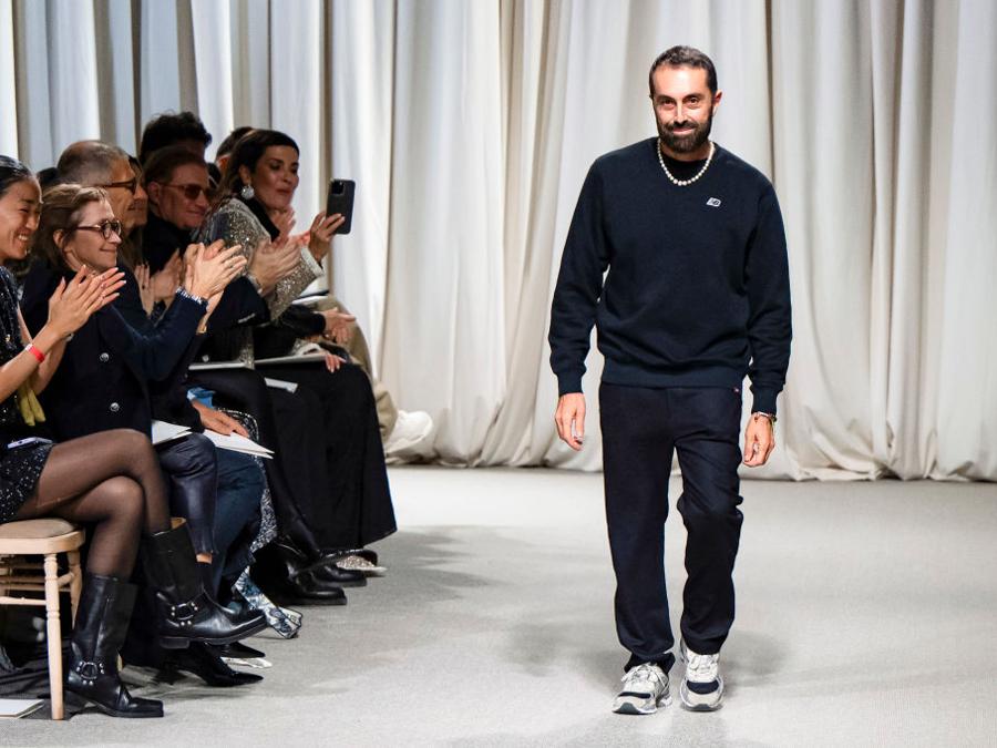 Giambattista Valli, la collezione per la PE 2024 - Il Sole 24 ORE