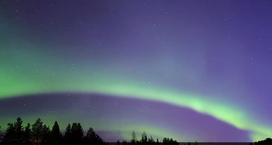 Una forte tempesta geomagnetica include la possibilità che l’aurora venga vista fino all’estremo sud dell’Alabama e della California settentrionale