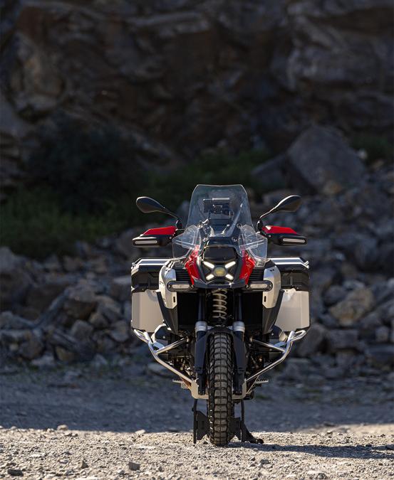 Nuova Bmw R 1300 Gs Adventure