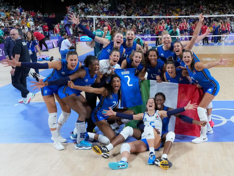 11 agosto 2024 -  Medaglia d’Oro alla squadra di Pallavolo femminile. (Foto IPP/Simone Ferraro)
