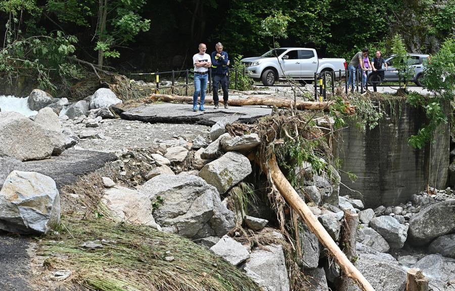 Danni causati da maltempo nel comune di Chialamberto nelle Valli di Lanzo. Torino, 30 giugno 2024. (Ansa)