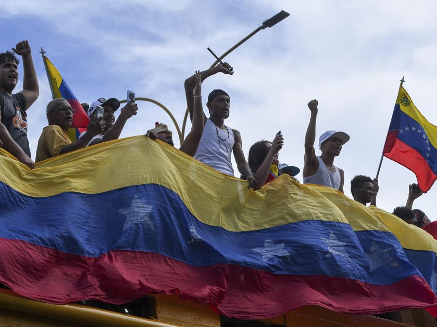 (AP Photo/Jacinto Oliveros)