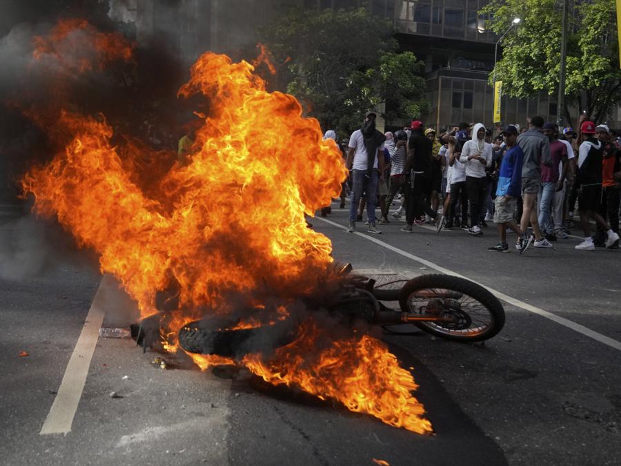 (AP Photo/Fernando Vergara) 