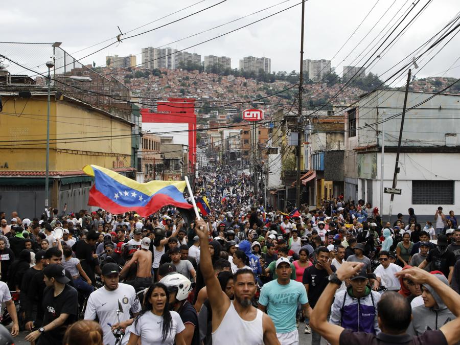  (AP Photo/Cristian Hernandez) 