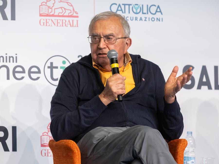 Michele Zanetti, già presidente Provincia di Trieste e promotore insieme a Franco Basaglia della legge 180, durante la 45ma edizione del Meeting dell'Amicizia fra i Popoli, la tradizionale kermesse di Comunione e Liberazione, a Rimini, 20 agosto 2024. (ANSA / Fabrizio Zani / Pasquale Bove)