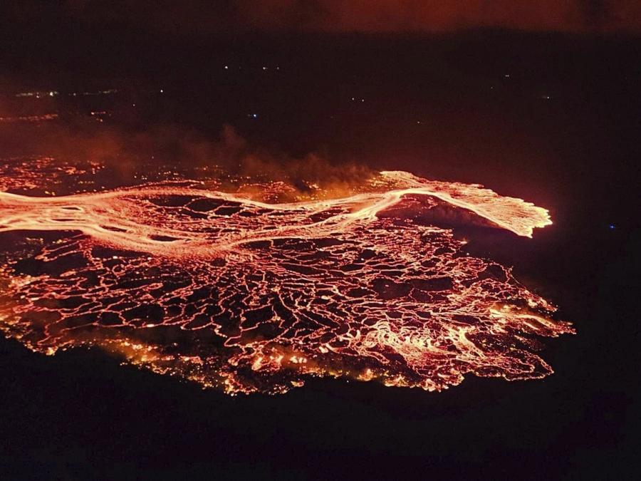 (Protezione Civile Islandese tramite AP -  Associated Press / LaPresse)