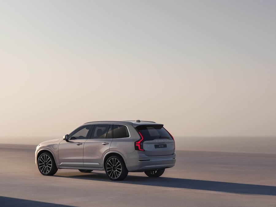 New Volvo XC90 Exteriors