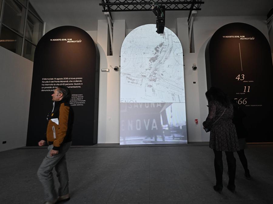 Egle possetti presidente del comintato vittime del crollo di ponte Morandi, durante l'inagurazione del memoriale per le 44 vittime.  ANSA/LUCA ZENNARO