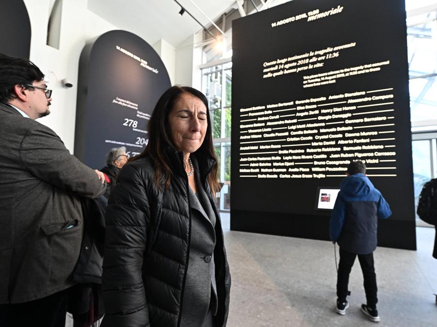 Egle possetti presidente del comintato vittime del crollo di ponte Morandi, durante l'inagurazione del memoriale per le 44 vittime.  ANSA/LUCA ZENNARO