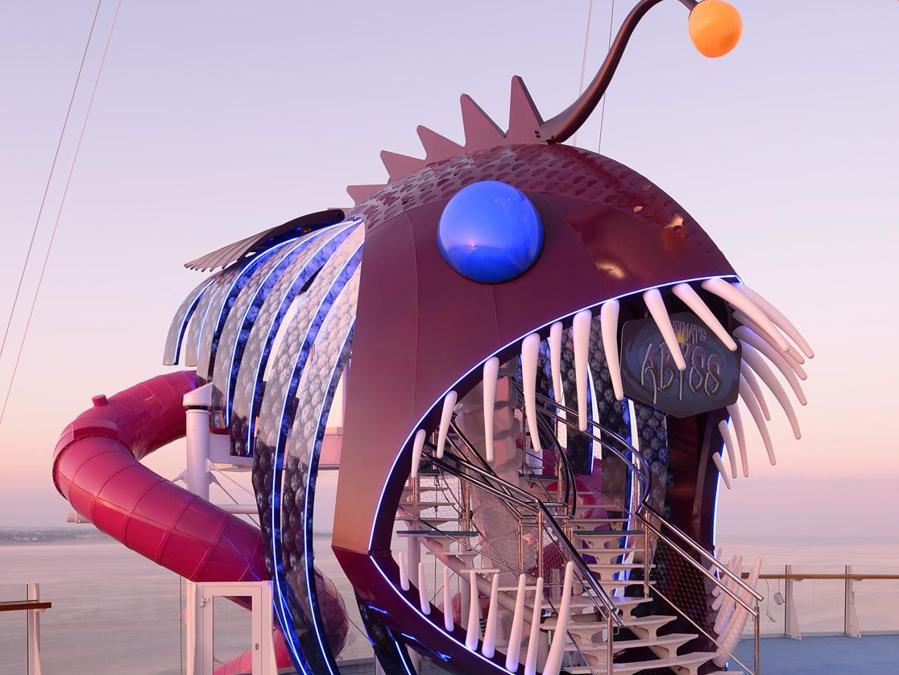 Lo scivolo Ultimate Abyss
