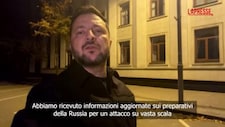 Ucraina, Zelensky lancia l'allarme: "La Russia prepara un attacco su vasta scala"