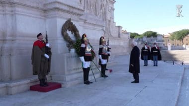 Passaggio delle Frecce Tricolori su Roma