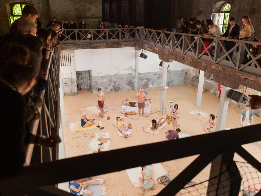 Rugile Barzdziukaite, Vaiva Grainyte, Lina Lapelyte, Sun & Sea (Marina), opera-performance, Biennale Arte 2019, Venice © Andrej Vasilenko.