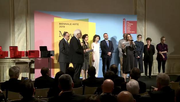 Cerimonia di premiazione della 58. Esposizione Internazionale d'Arte della Biennale di Venezia, 11 maggio 2019. Giuria composta da Stephanie Rosenthal (Presidente di Giuria, Germania), Defne Ayas (Turchia/Olanda), Cristiana Collu (Italia), Sunjung Kim (Corea) e Hamza Walker (USA).