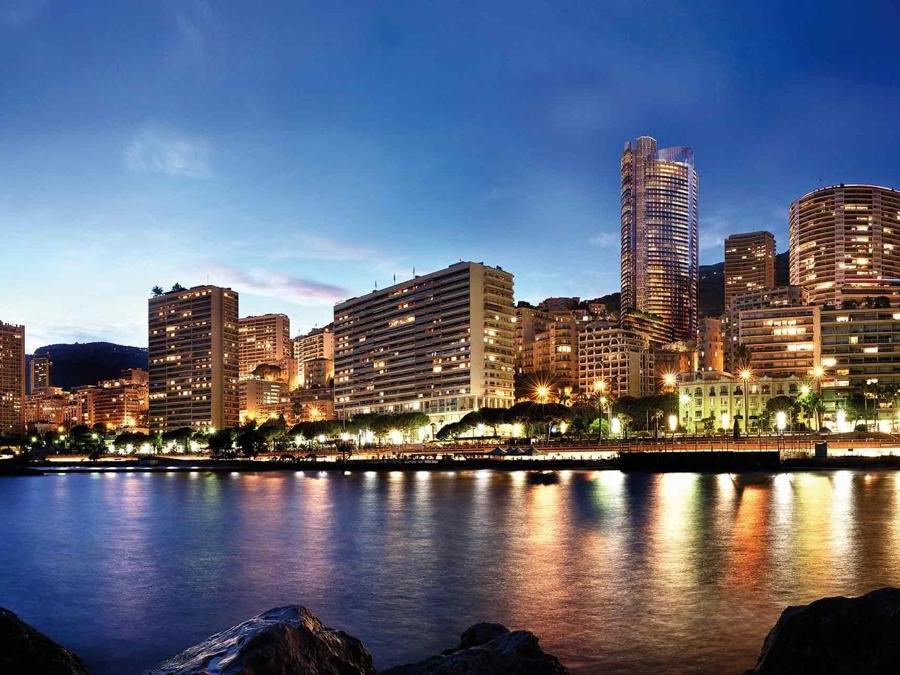 Monte Carlo. La nuova Torre Odeon, il grattacielo residenziale più alto della città