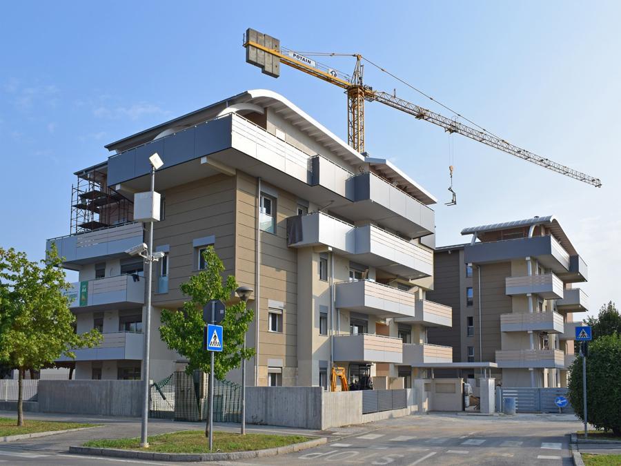 Palazzine di 5 piani a Lallio (Bg) realizzate da Marlegno per conto di Ferretticasa 