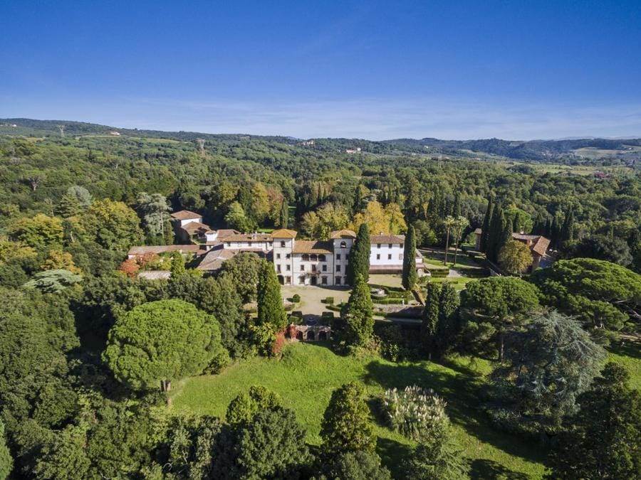 Venduta Villa Bibbiani, Prestigiosa Dimora Storica In Toscana - Il Sole ...