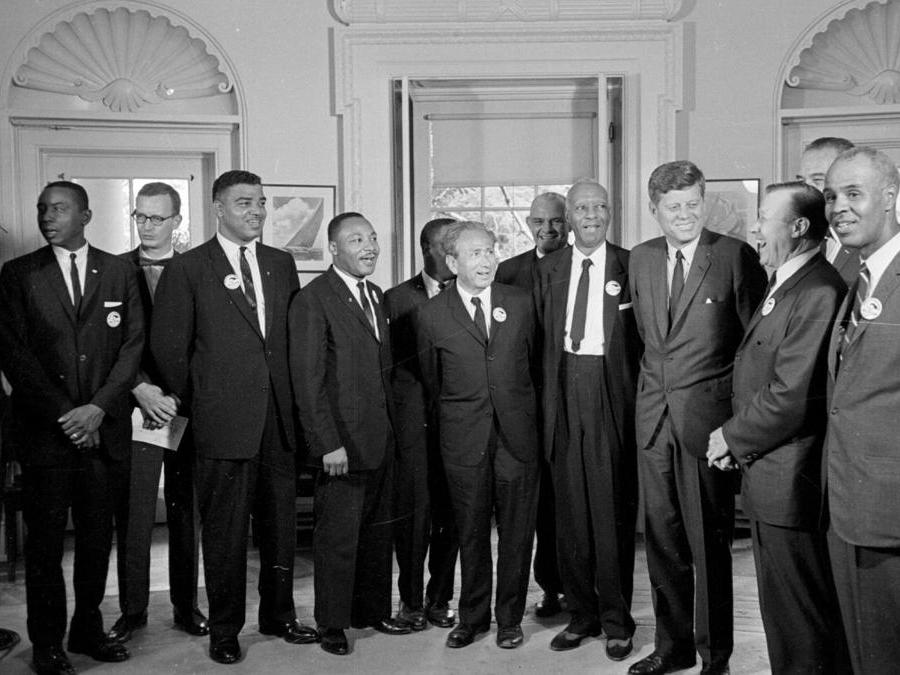 28 agosto1963 -  Martin Luther King con il presidente John F. Kennedy  (AP Photo)