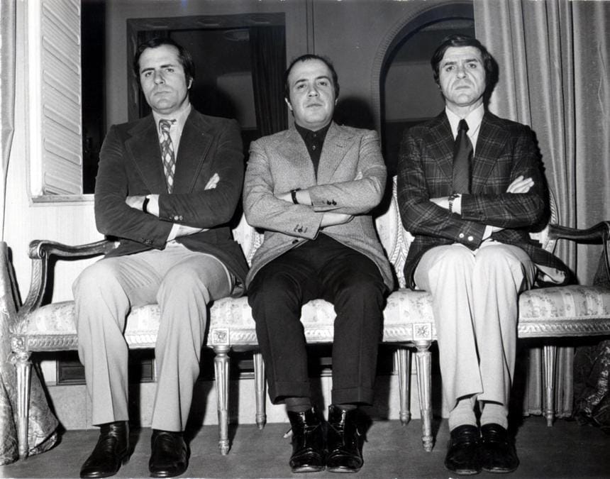 Carlo e Aldo Giuffré con Maurizio Costanzo (al centro).  (COLUZZI, FOTO ARCHIVIO) 