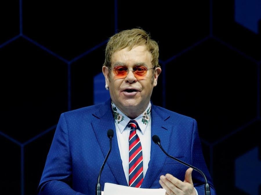 Elton John, mezzo secolo di «pop art» formato canzone Il Sole 24 ORE
