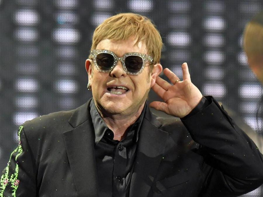 Elton John, mezzo secolo di «pop art» formato canzone Il Sole 24 ORE