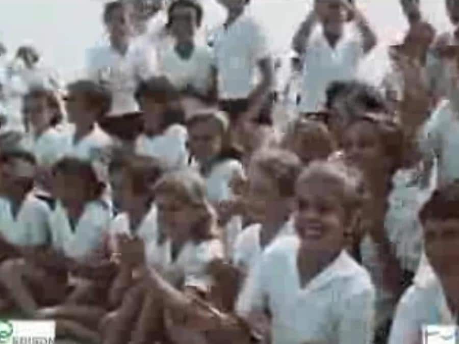 1958, un fermo immagine dal film «Giochi in Colonia» (Ansa)