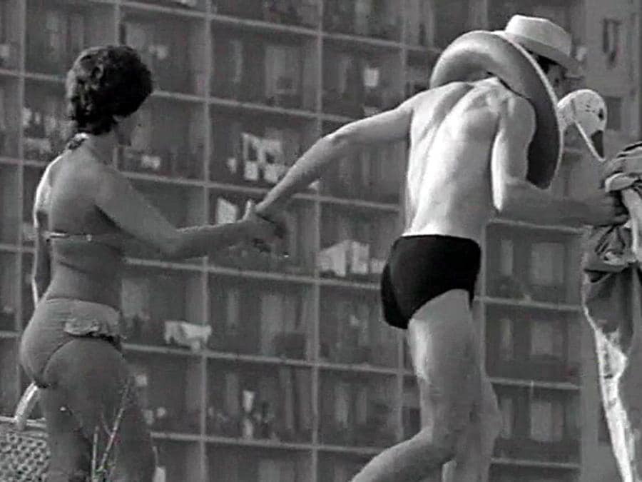 1963, una foto di scena da «I fidanzati» (Ansa)