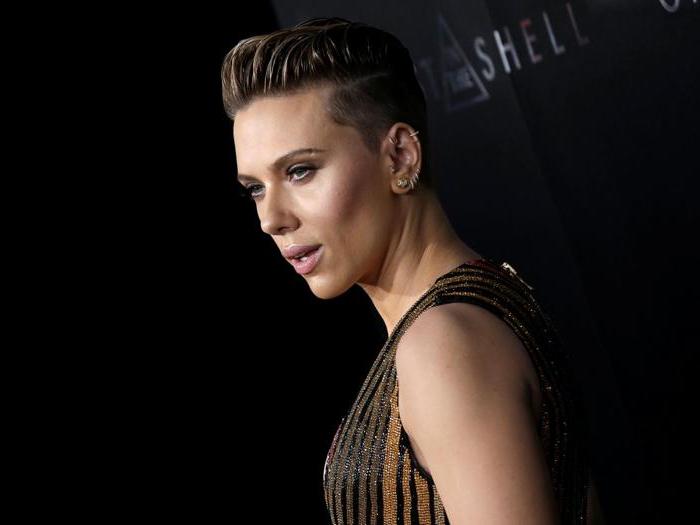 “Ghost in the Shell” con Scarlett Johansson nei panni di un cyborg dalla doppia identità