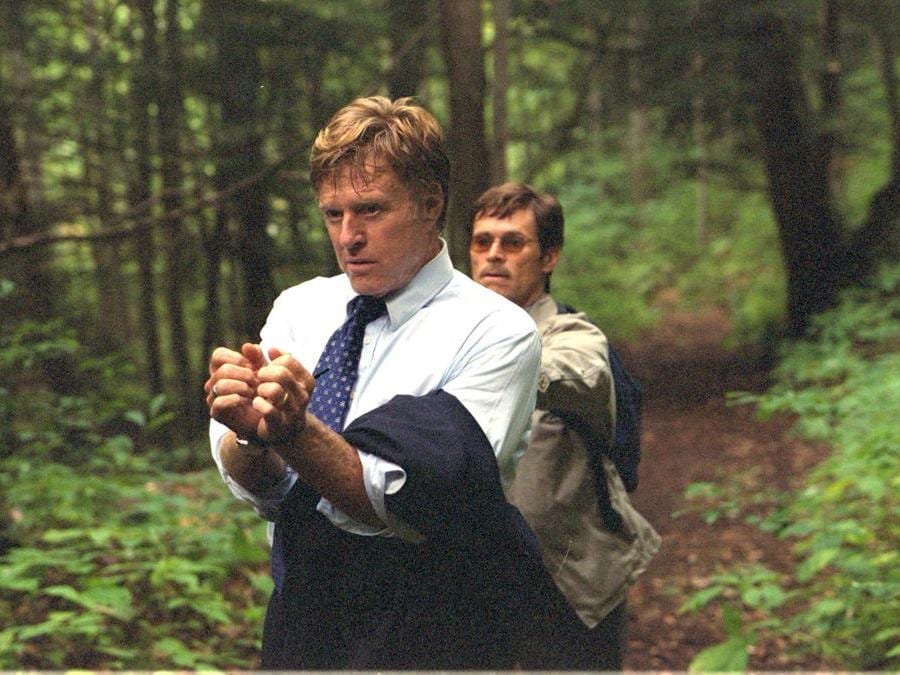 Robert Redford  e Willem Dafoe in una foto di scena del film ''In Ostaggio'', 2004 (ANSA)