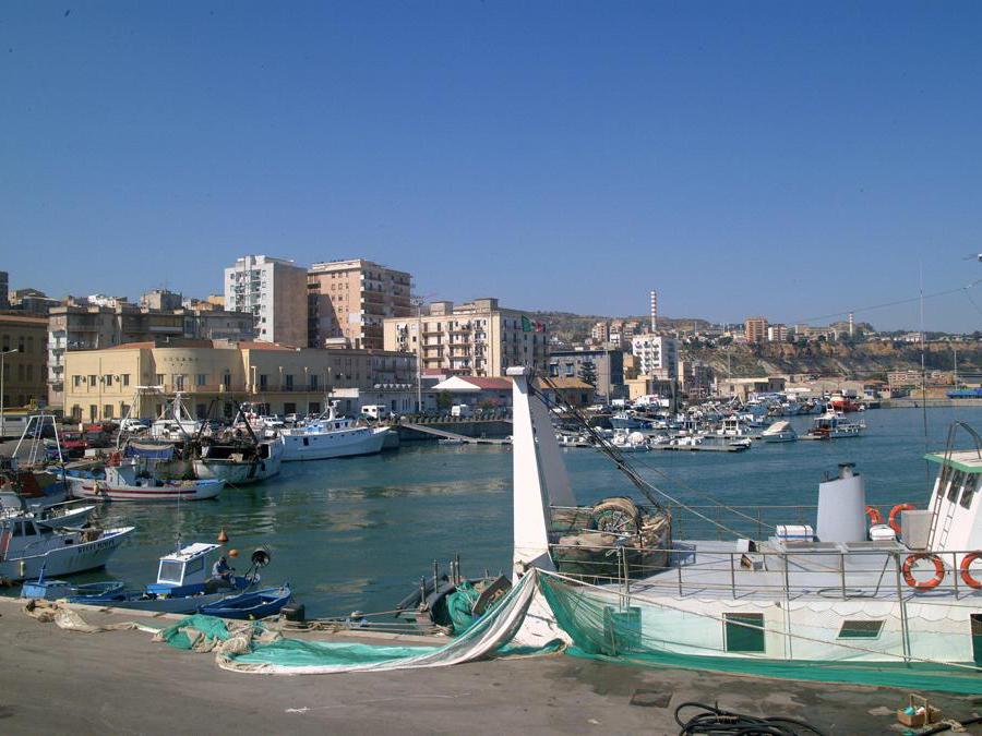 2008, Porto Empedocle (Agrigento). La città del commissario Montalbano (Fotogramma)