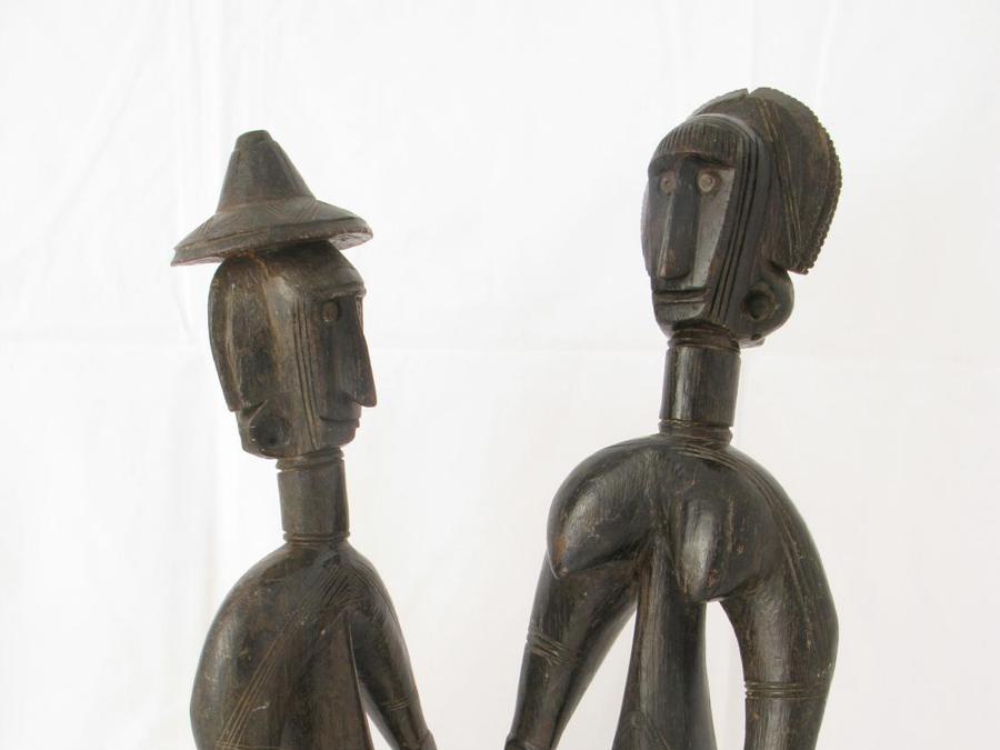 Jomooniw male and female figures, Bamana region, Mali, 19th-early 20th century  Wood and metal, H. 40.5 cm, H. 43.3 cm  Former collection of Henri Matisse. Private collection  Photograph by Robert Monnier 