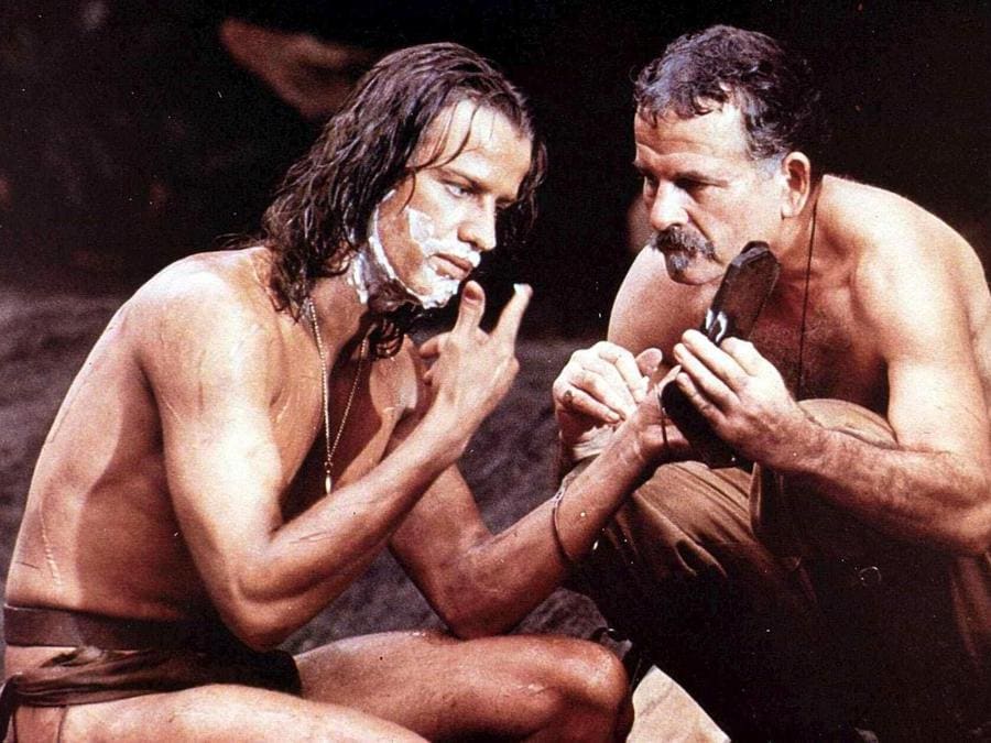 Christopher Lambert e  Ian Holm in «Greystoke - La leggenda di Tarzan», 1984 (Marka)