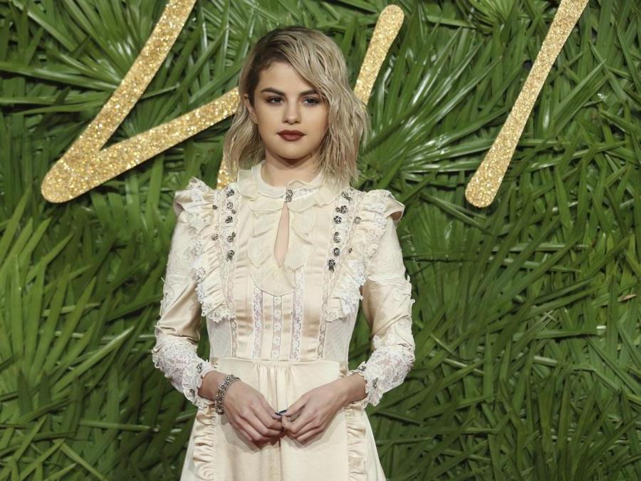 Selena Gomez in Coach (AP Photo/ Joel C Ryan)