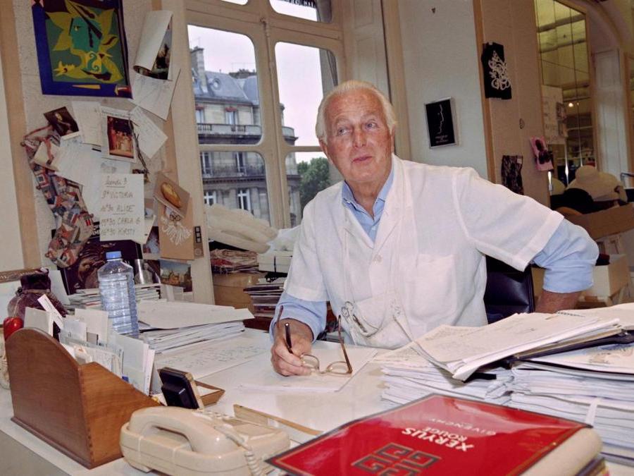 1995  (AFP PHOTO/GERARD FOUET)