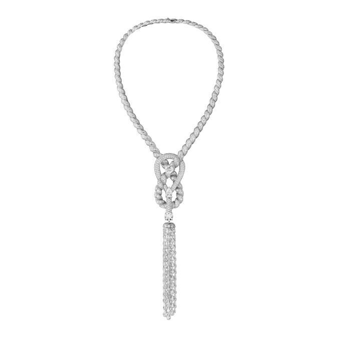 Chanel COLLIER ENDLESS KNOT diamantscollezione Flying Clouds