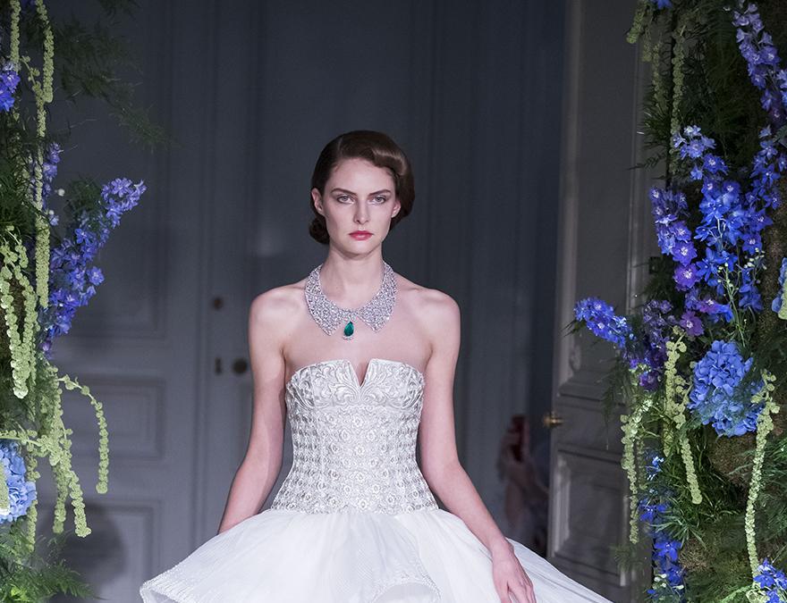 Chopard  un look della sfilata Chopard e Guo Pei The Silk Road Collection
