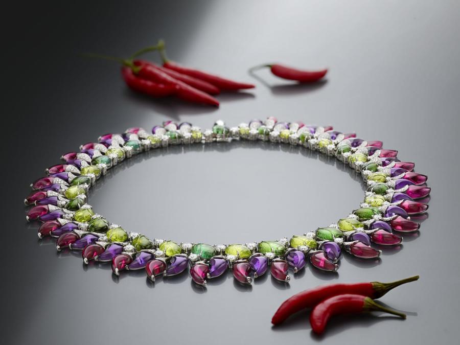 Collana PEPERONCINO Collezione Festa Bulgari Alta Gioielleria in platino con tormaline rubelliti ametiste diamanti 