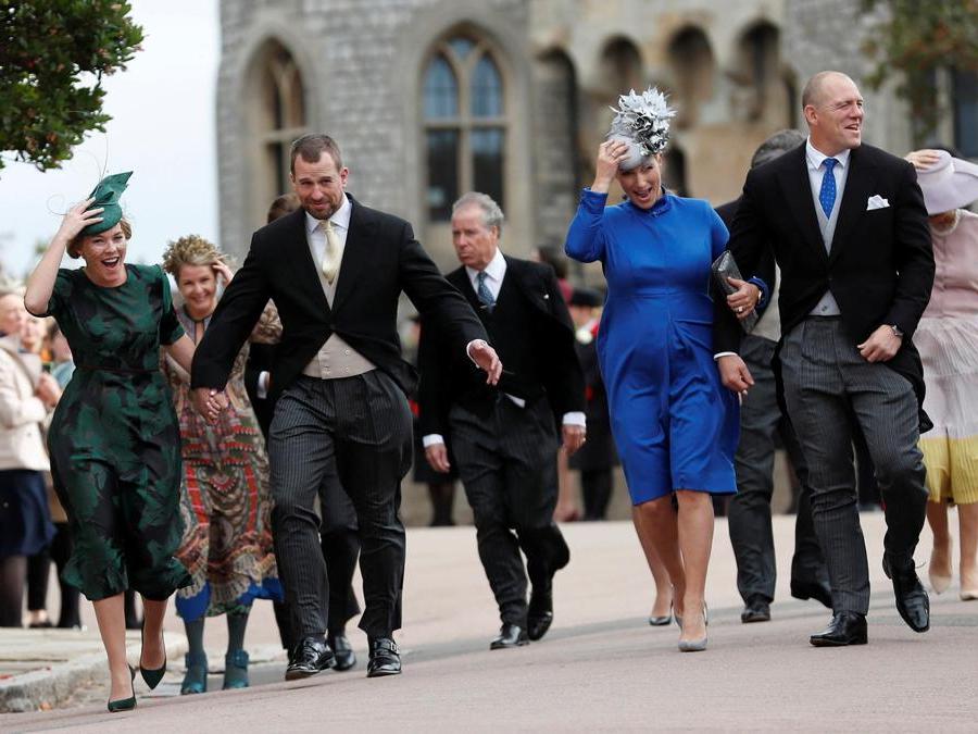 Autumn Phillips, con Peter Phillips, Zara Phillips, and Mike Tindal, da sinistra, Alastair Grant/Pool via REUTERS