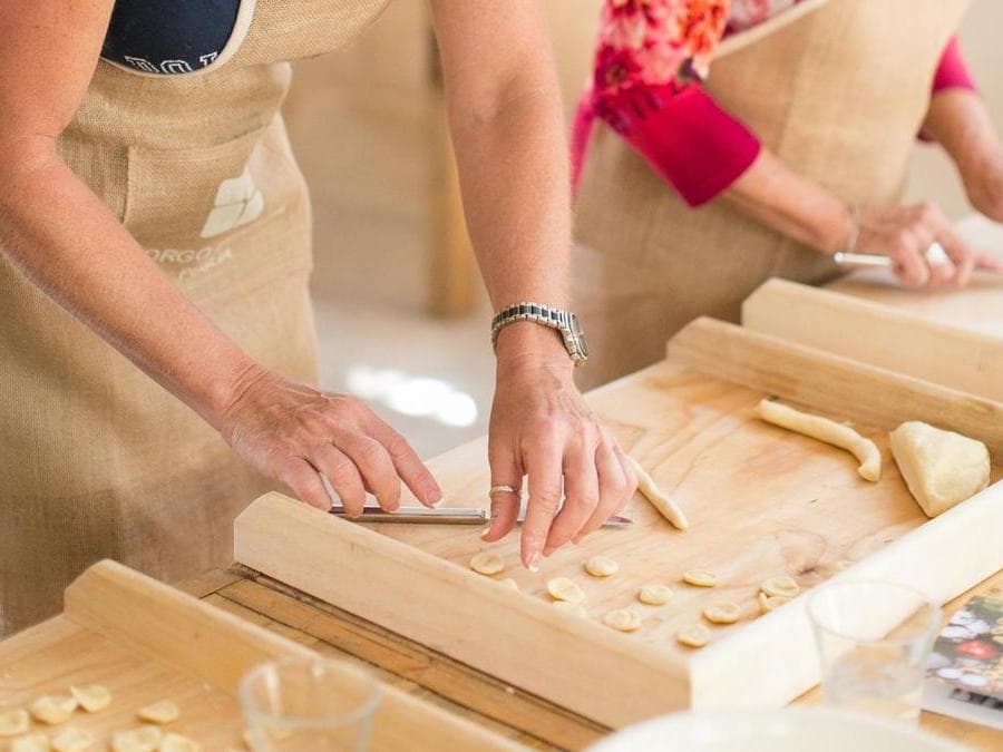 Lezione di cucina.