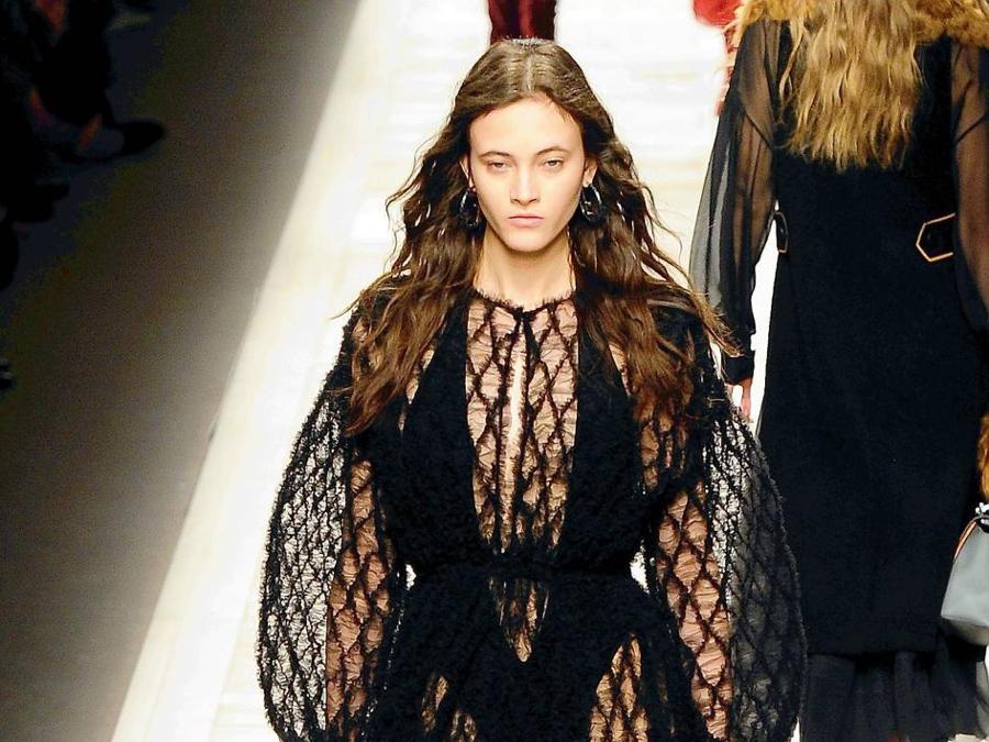 Sfilata Fendi Autunno-inverno 2017/18 (Fotogramma/Maurizio Maule)
