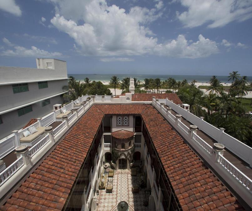 Versace, Vila di Miami (AP Photo/J Pat Carter)
