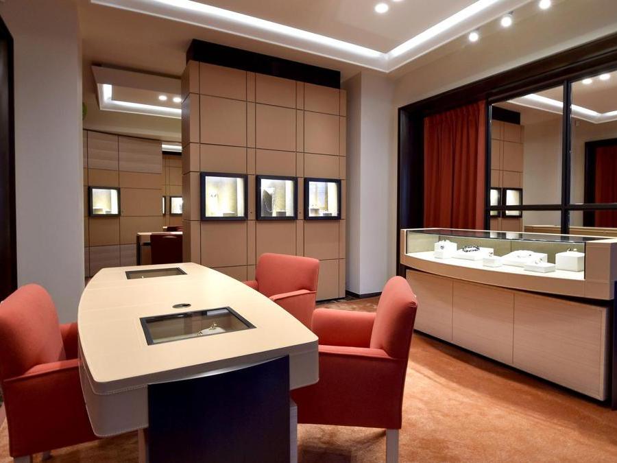 Vhernier, la nuova boutique di Londra
