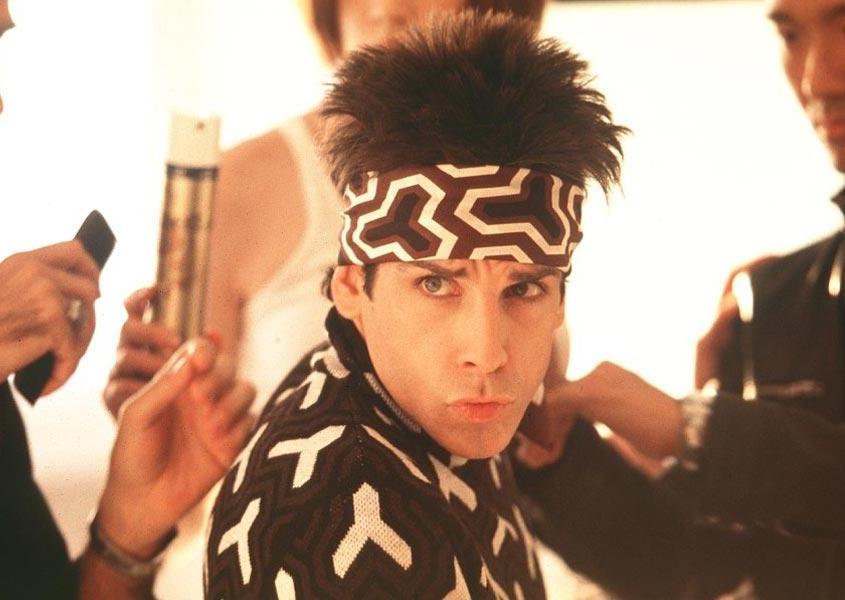 Zoolander (2001) - Ben Stiller scrive, recita e dirige uno dei film più divertenti sul mondo della moda, che ha come protagonista il modello “bello bello in modo assurdo” Derek Zoolander, celebre per la sua espressione Blue Steel