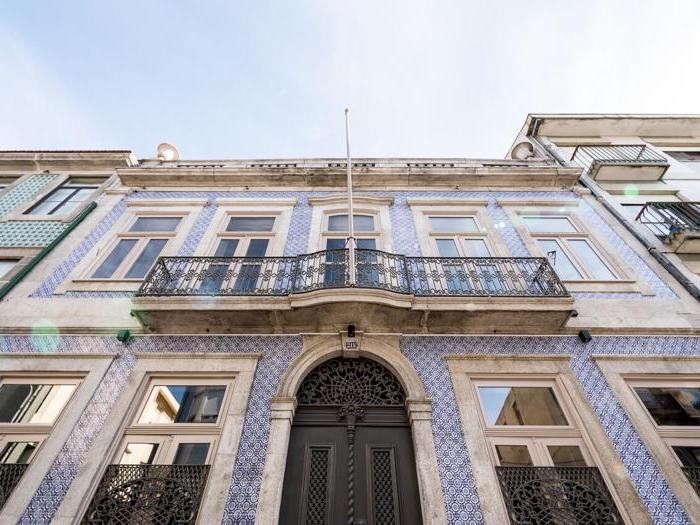 Palàcio Fenizia, guest house con galleria d'arte a Porto